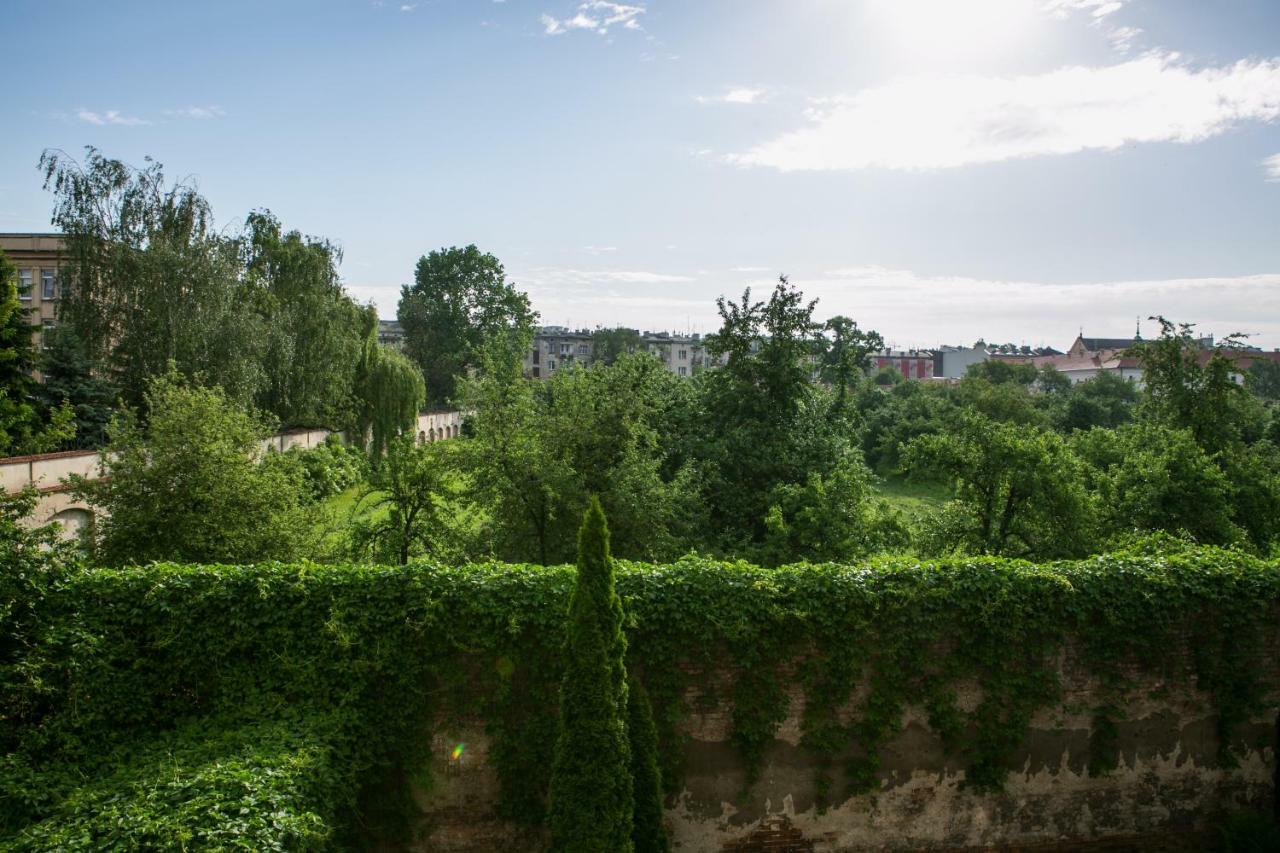 Old Town Cristal Apartment By Otium كراكوفيا المظهر الخارجي الصورة